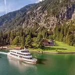 Haus Huberta Апартаменты Ахенкирьх
